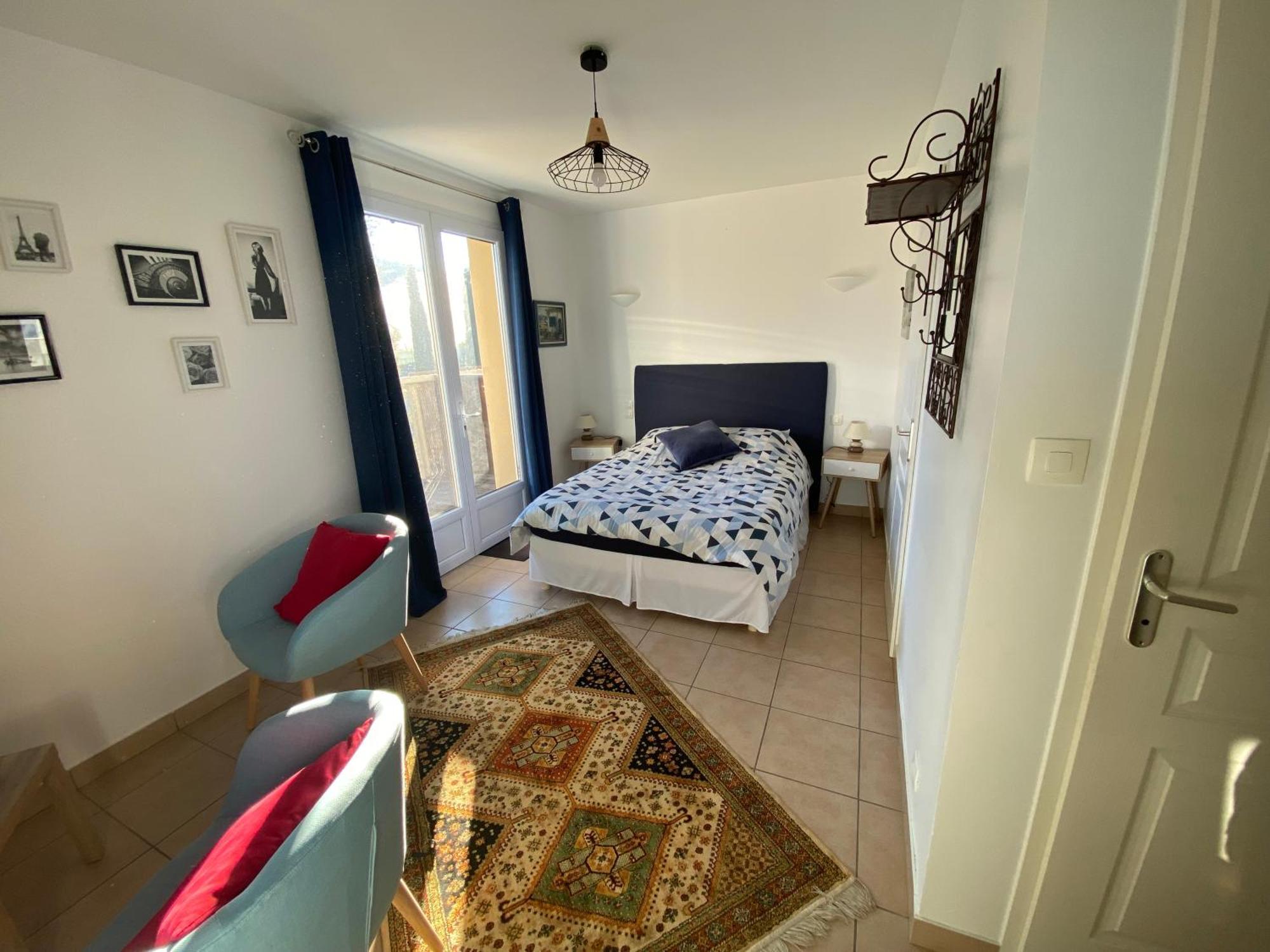 Val St Georges Hotel Saint-Georges-de-Luzençon Екстериор снимка